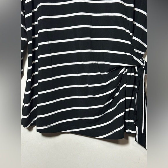 Chico’s Black and White Striped Women's Top with Side Tie Size 3 (XL) - Picture 4 of 9